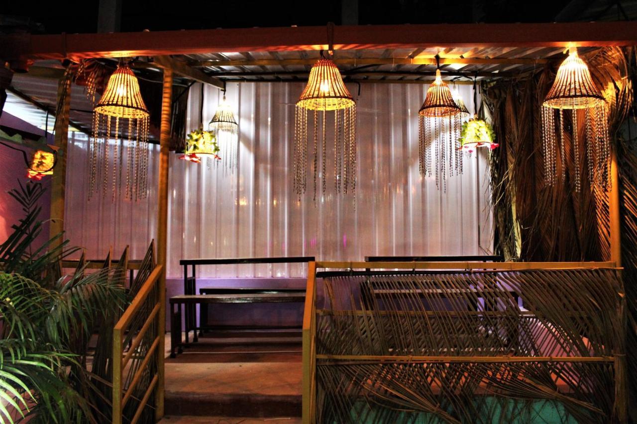 Dipty Welcome Stay Vagator Buitenkant foto